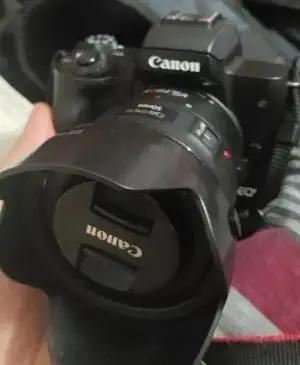 دوربین کانن m50 mark ii دست دوم