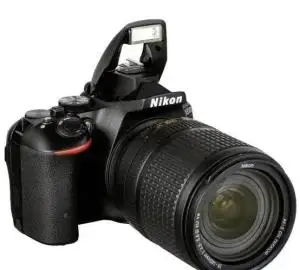 نیکون D5500 + لنز 18-140 + کرین 3 دست دوم