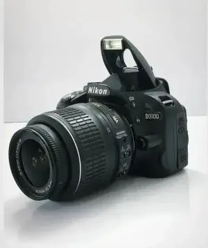دوربین نیکنD3100 دست دوم
