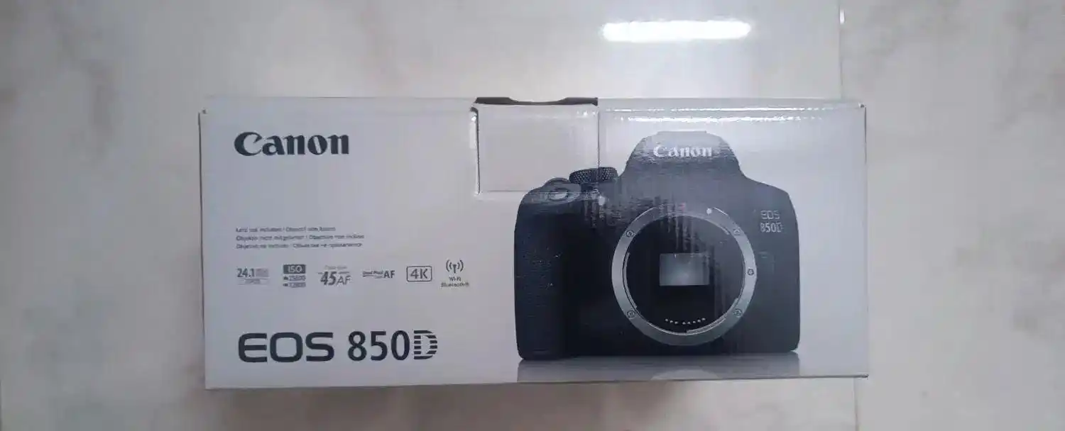 دوربین canon کنون 850D همراه لنز 135-18 mm دست دو