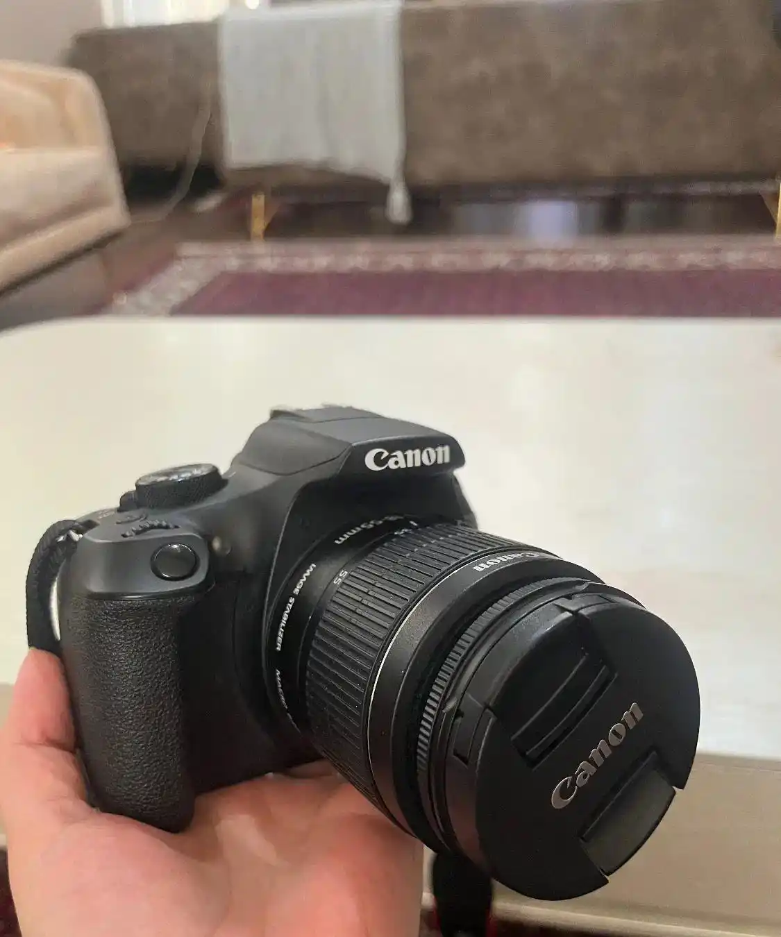 دوربین کنون دست دو