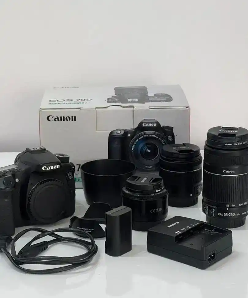 دوربین کنون ۷۰ d دست دو