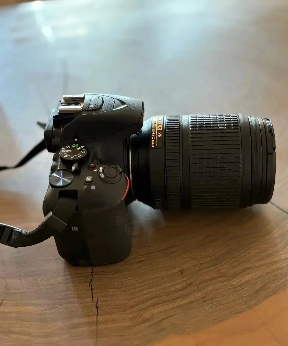 Nikon D5600 Lens 18-140 نیکون دست دو