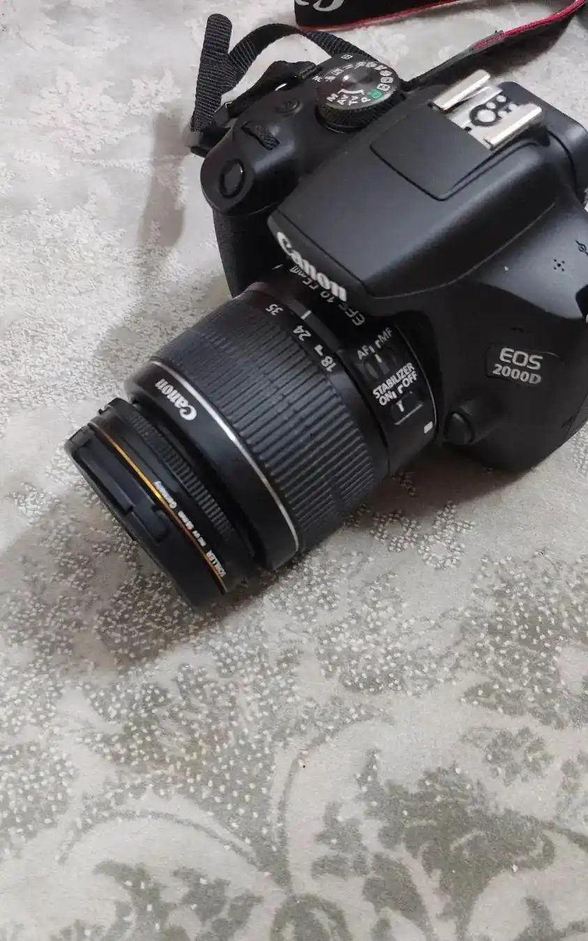 دوربین کنون 2000d در حد نو دست دو