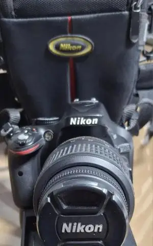 دوربین کارکرده نیکن d5200 دست دوم