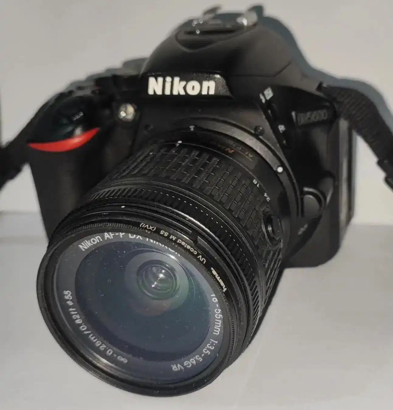 دوربین عکاسی برند نیکون دست دو