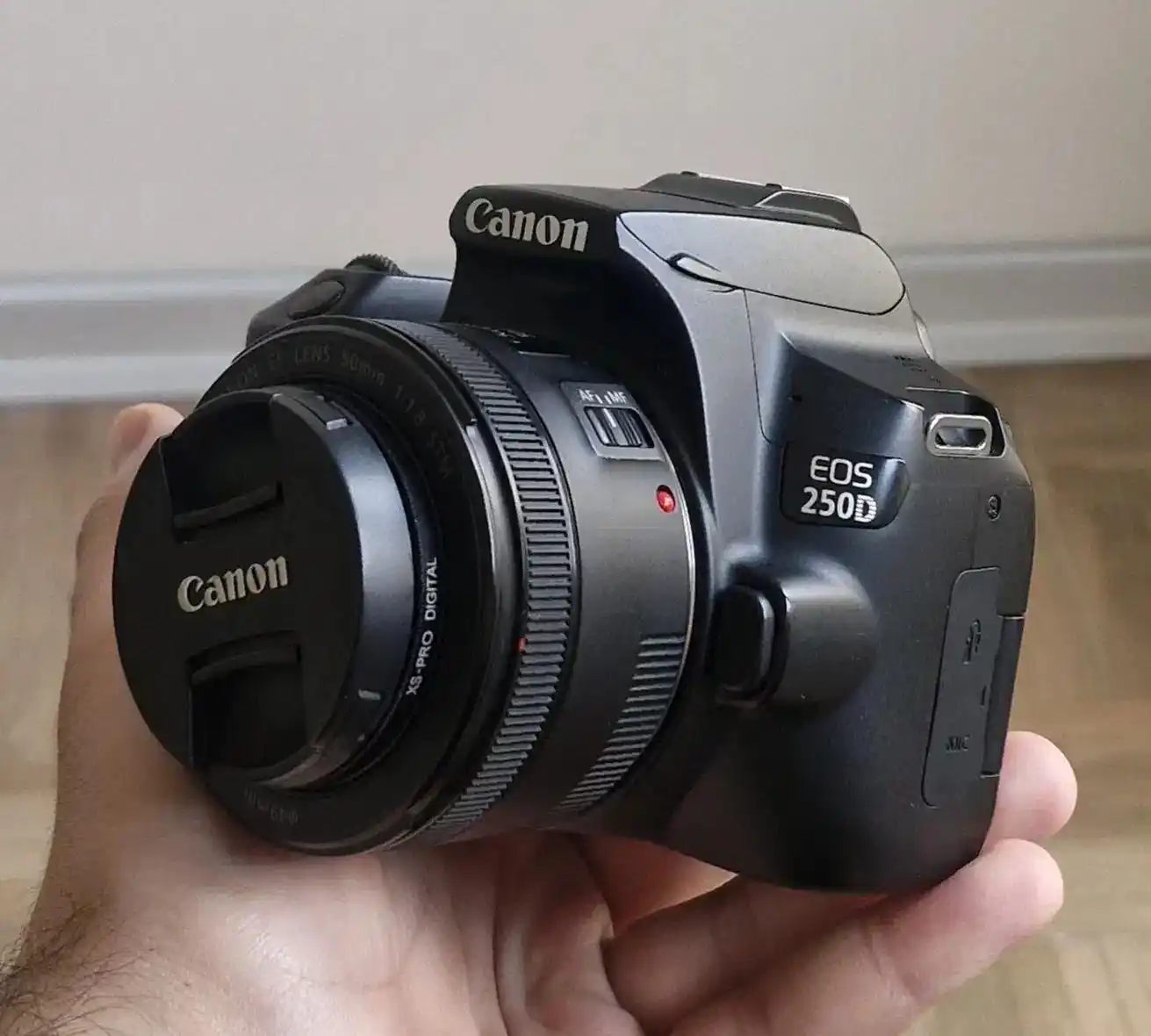 دوربین Canon 250D مشابه نو دست دو