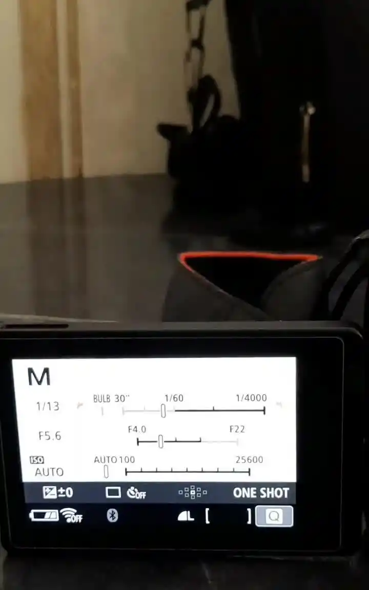 دوربین عکاسی کنون۲۵۰d در حد نو دست دو