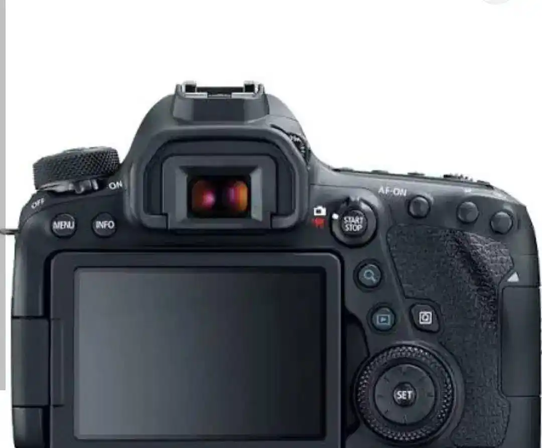 دوربین عکاسی کانن 6dمارک ۲ دست دو