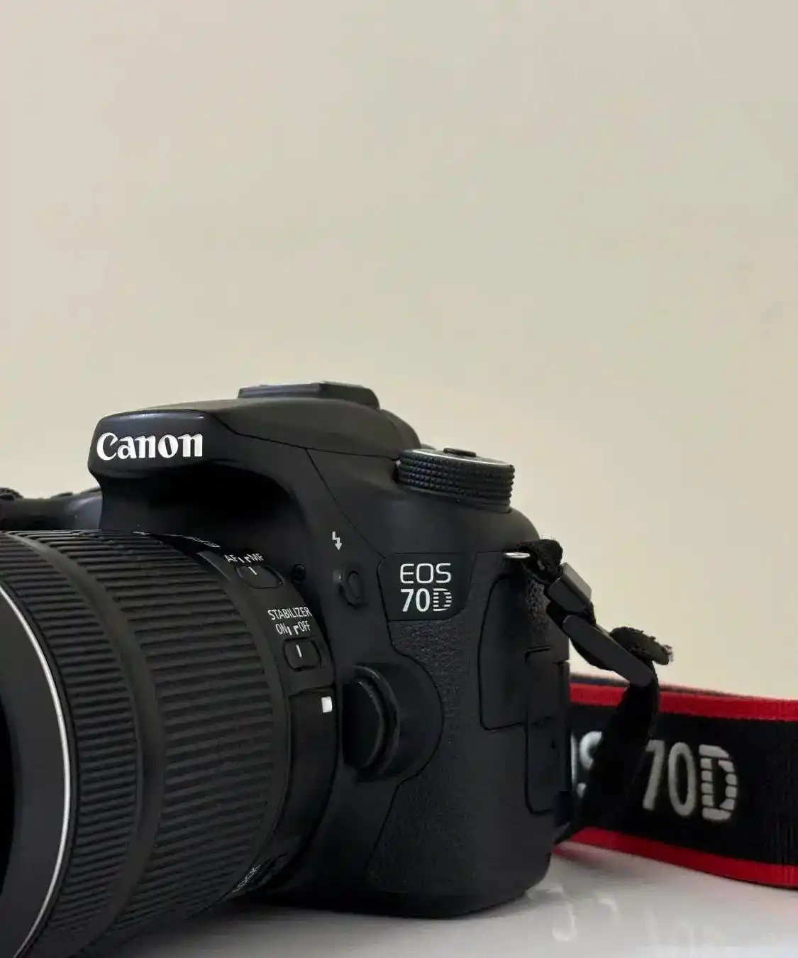 کنون 70D لنز 18 135 دست دو