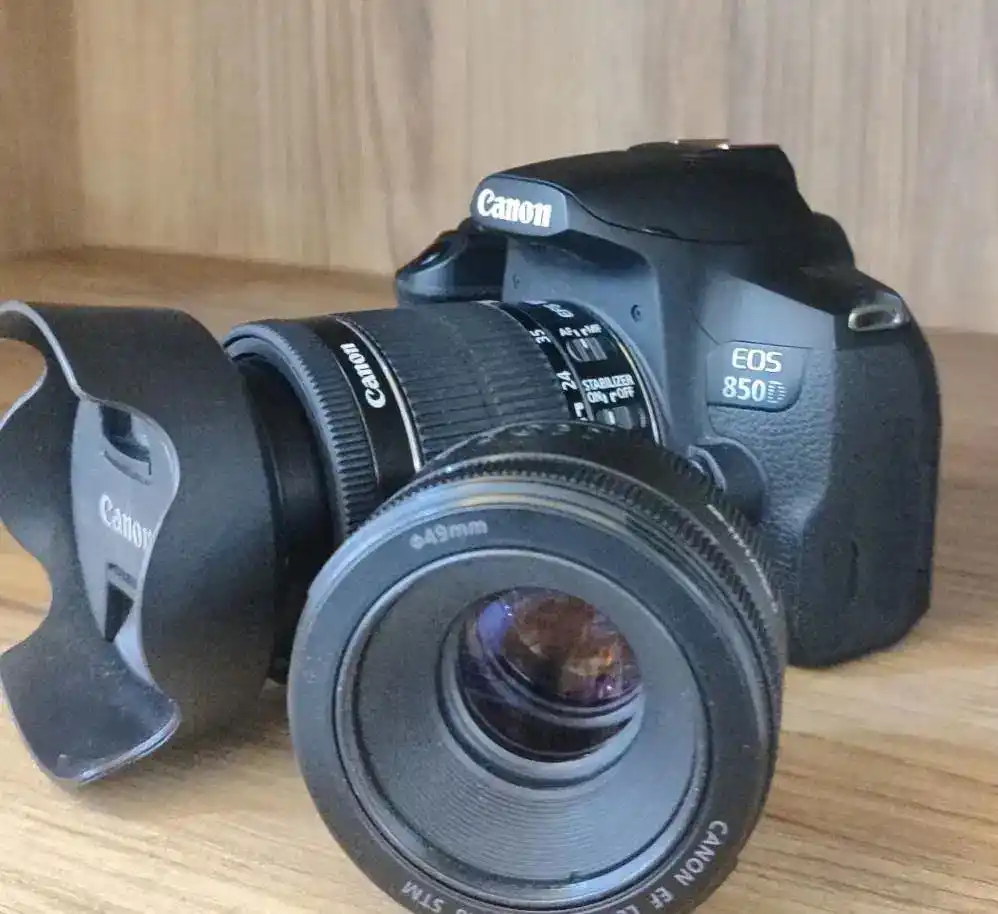 دوربین عکاسی کنون ۸۵۰ دی دست دو