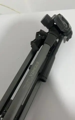 دوربین ۵۲۰۰ نیکون دست دوم