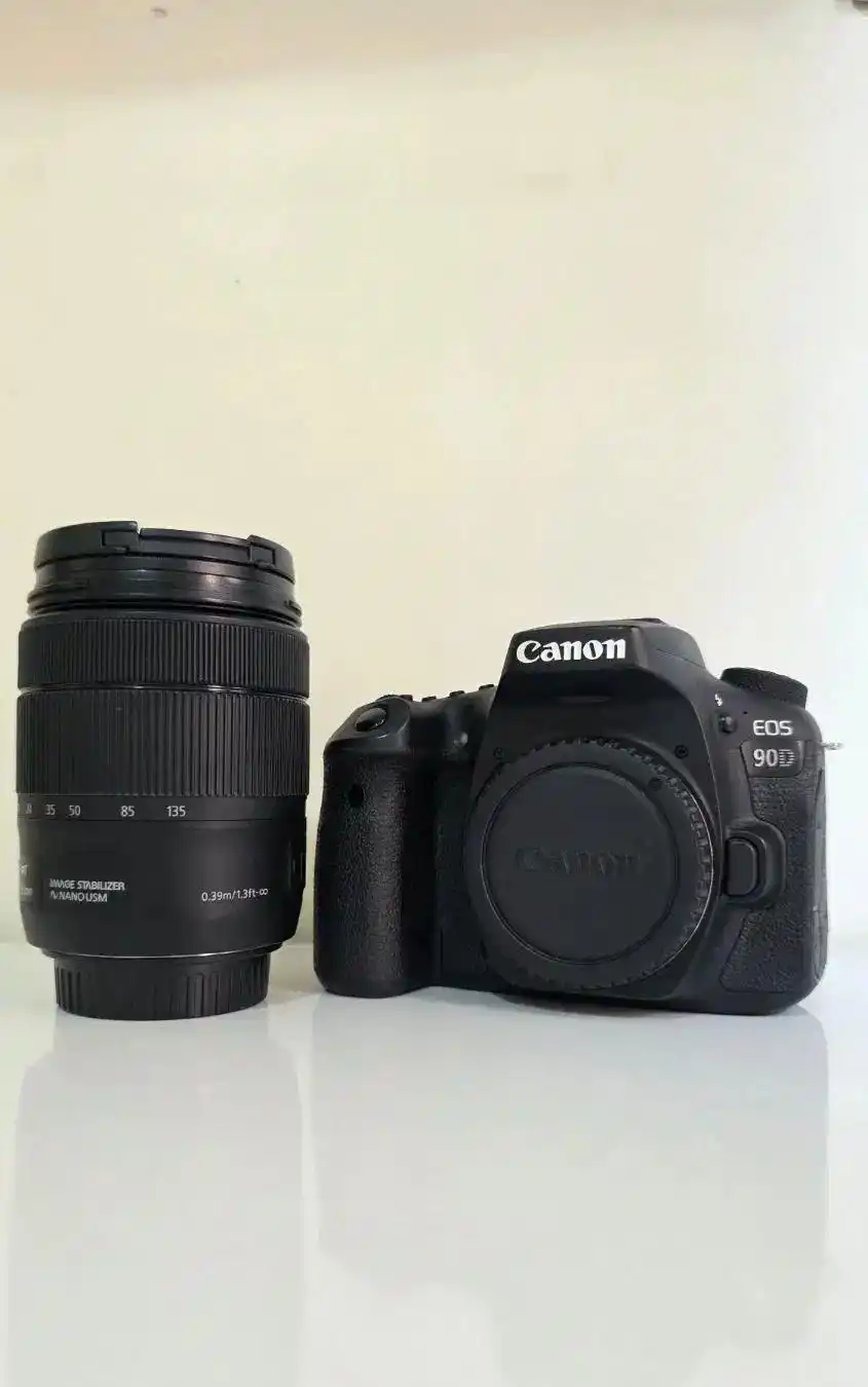کیت دوربین Canon 90D با لنز 135-18 دست دو