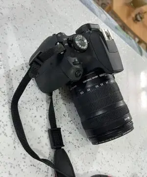 دوربین کنون (کانون) ۲۰۰۰ دی canon 2000D دست دوم