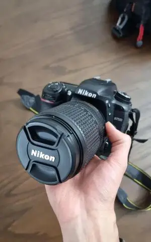 دوربین عکاسی نیکون Nikon  d7500 دست دوم
