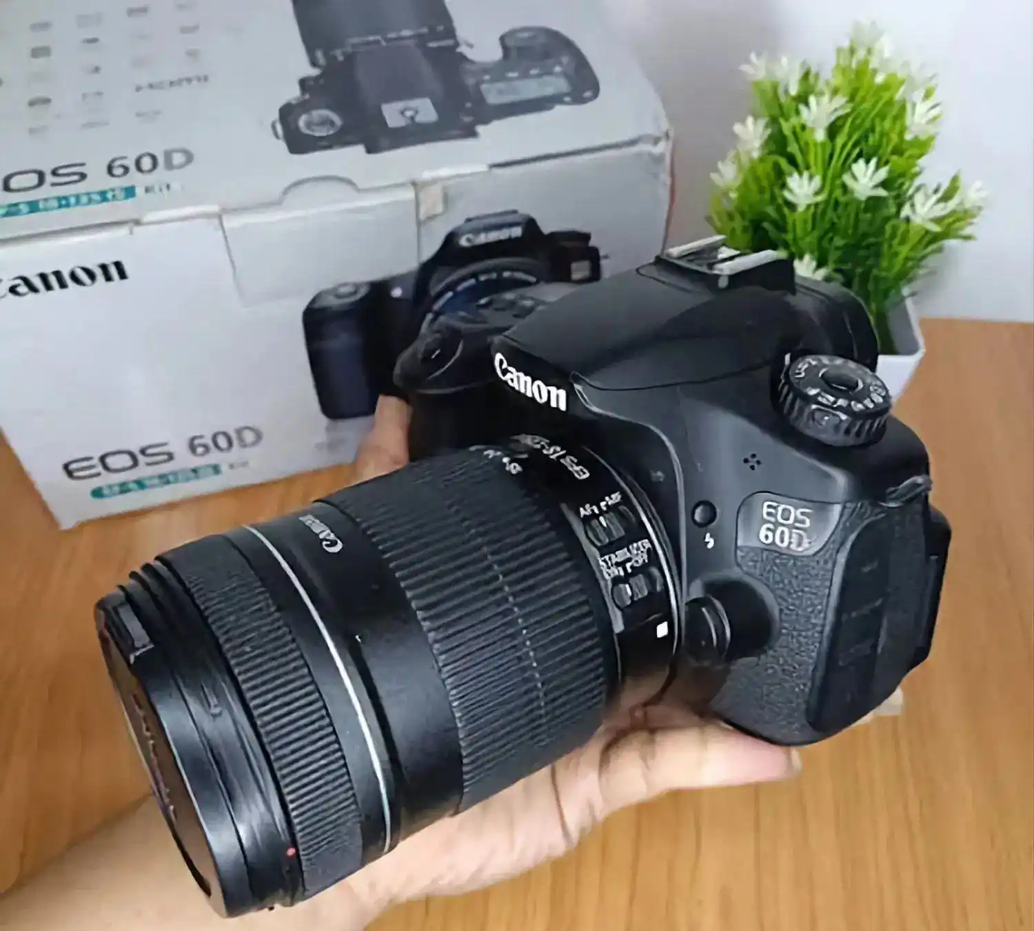 دوربین حرفه‌ای Canon 60D دو لنز و کیف دست دو