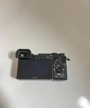 دوربین a6400 دست دوم