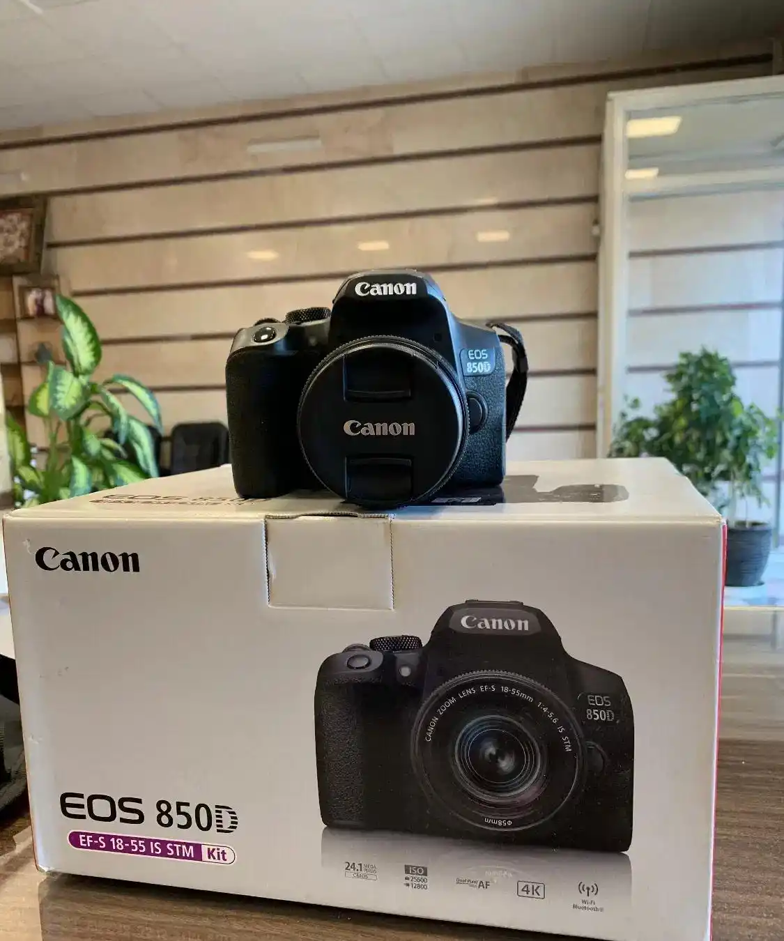 دوربین کنون ۸۵۰Dبا لنز ۱۸-۵۵ دست دو