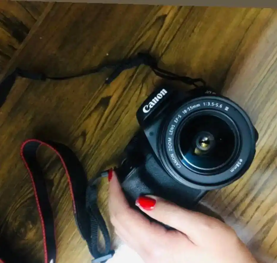 دوربین دست دو