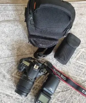 دوربین 90D مارک کنون دست دوم