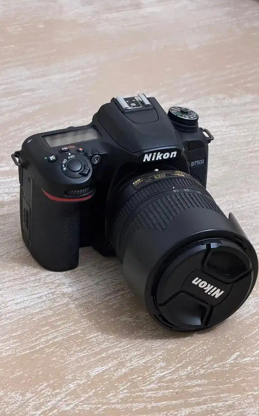 فروش دوربین Nikon D7500 در حد نو دست دو