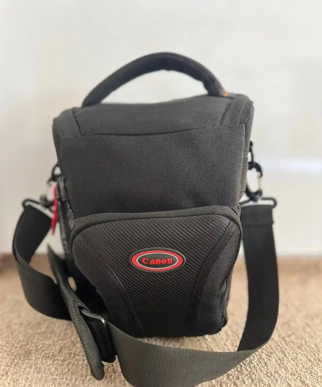 دوربین Canon 200D دست دو