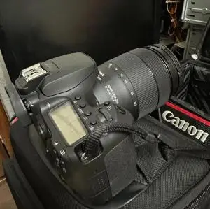 دوربین حرفه ای کانن  | Canon 90D+18-135mm USM   دست دوم