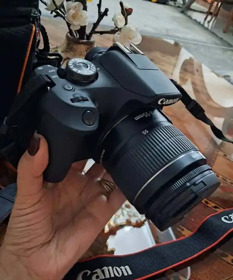 دوربین عکاسی دست دو