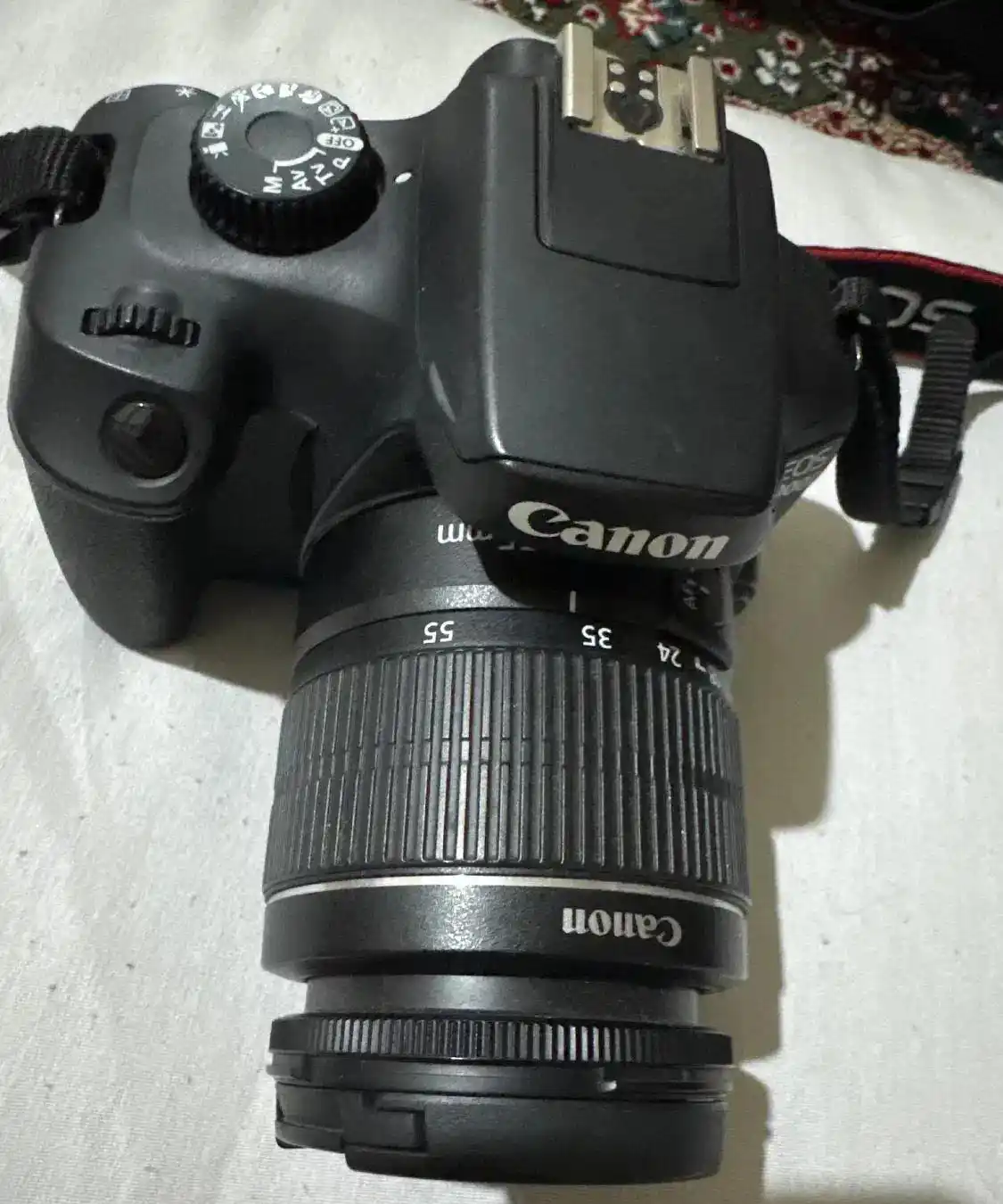 دوربین کنون۴۰۰۰D دست دو