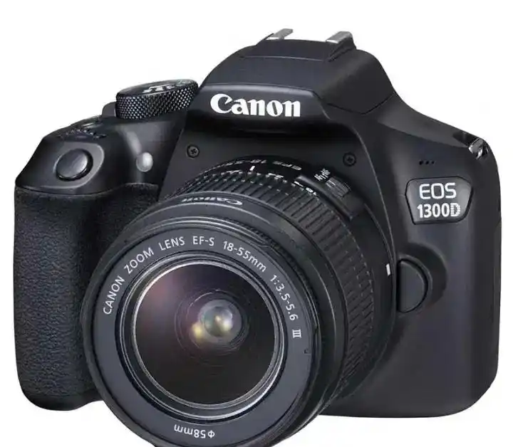 دوربین کانن1300d دست دو