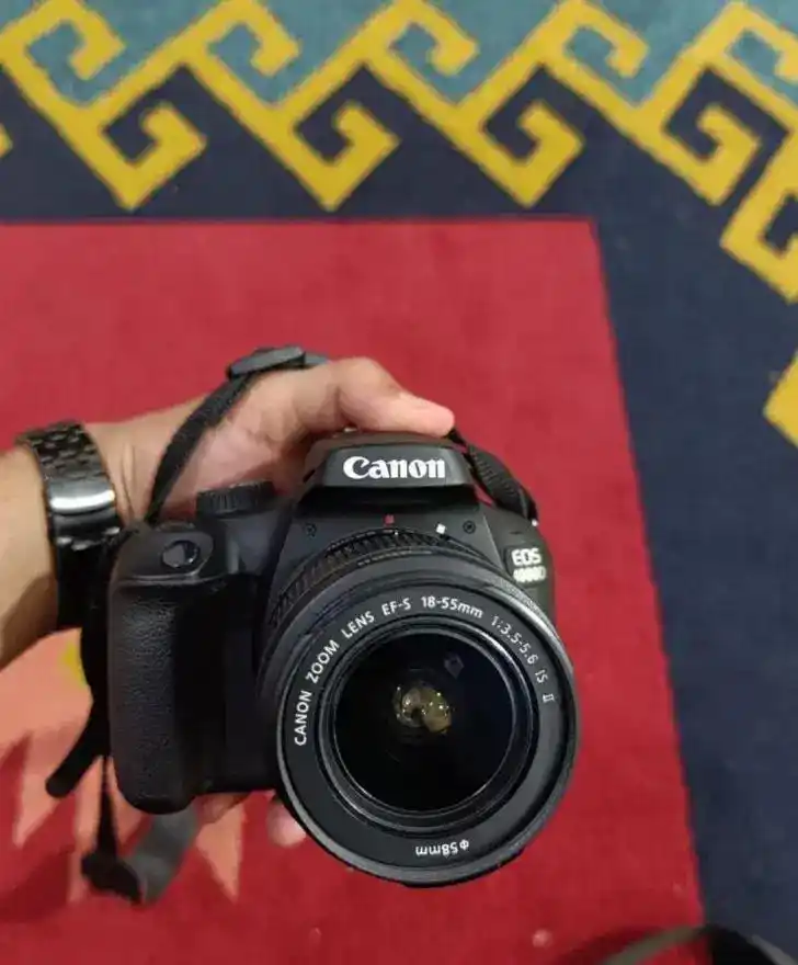 دوربین cannon 4000d دست دو