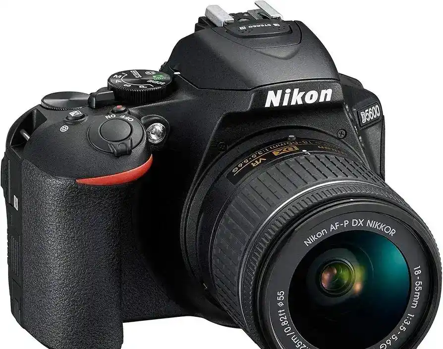 دوربین nikon d5600 دست دو