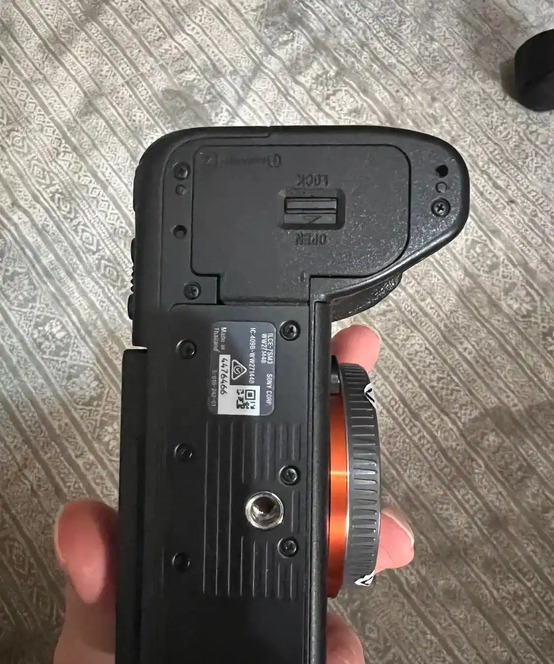 دوربین سونی - sony a7S iii دست دو