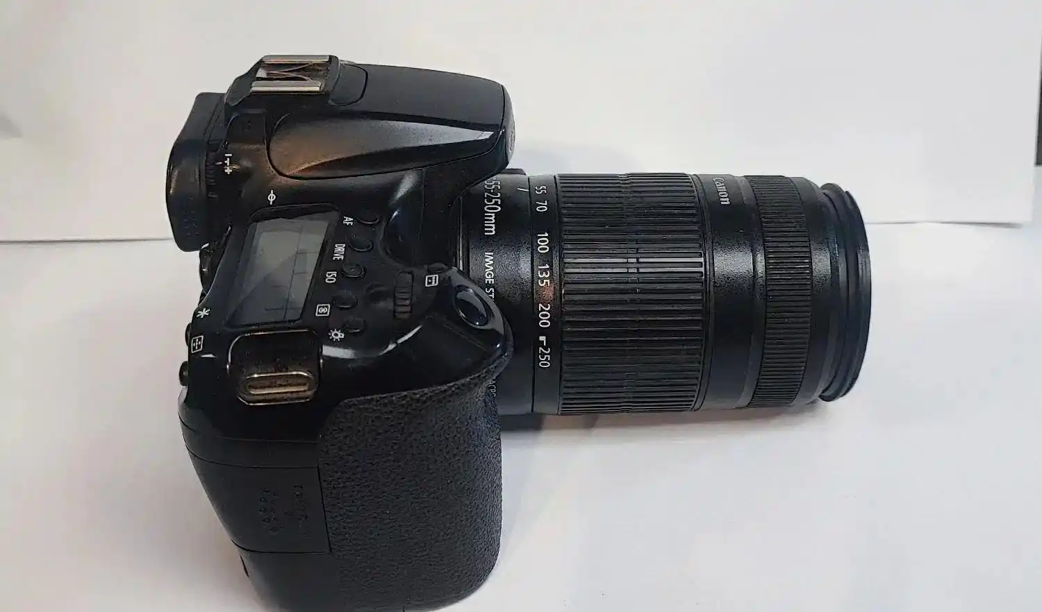 دوربین عکاسی۷۰دی با لنز 55 250 دست دو