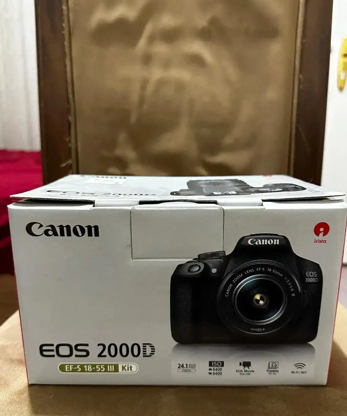 کنون 2000D با لنز ۱۸ ۵۵۵ دست دو