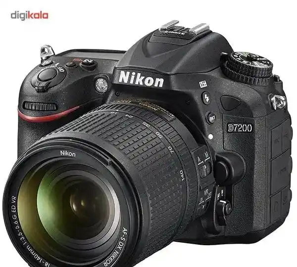 دوربین نیکون D7200 دست دو