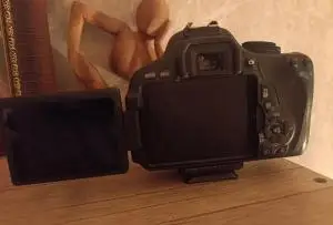 دوربین canon 600d دست دوم