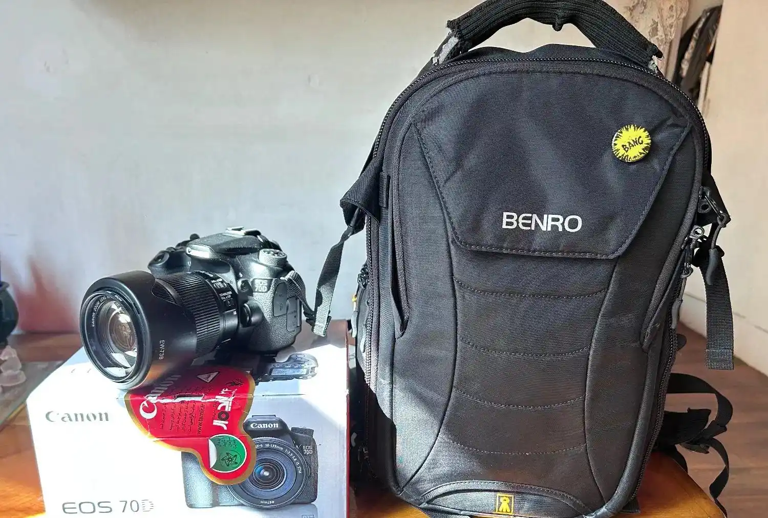 دوربین کانن 70d+لنز 18-135 STM در حد‌ نو دست دو