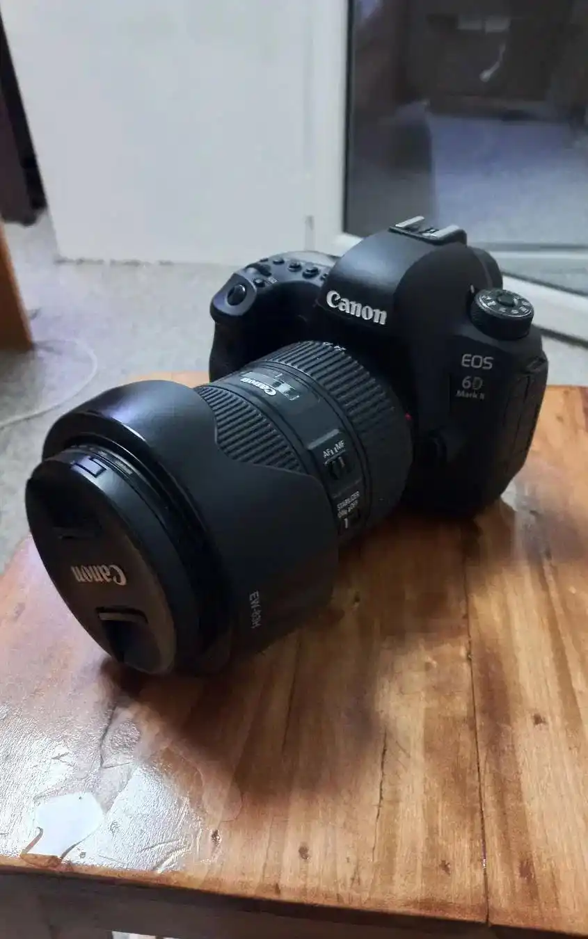 دوربین DSLR Canon 6d mark 2 با لنز ۲۴-۱۰۵ دست دو