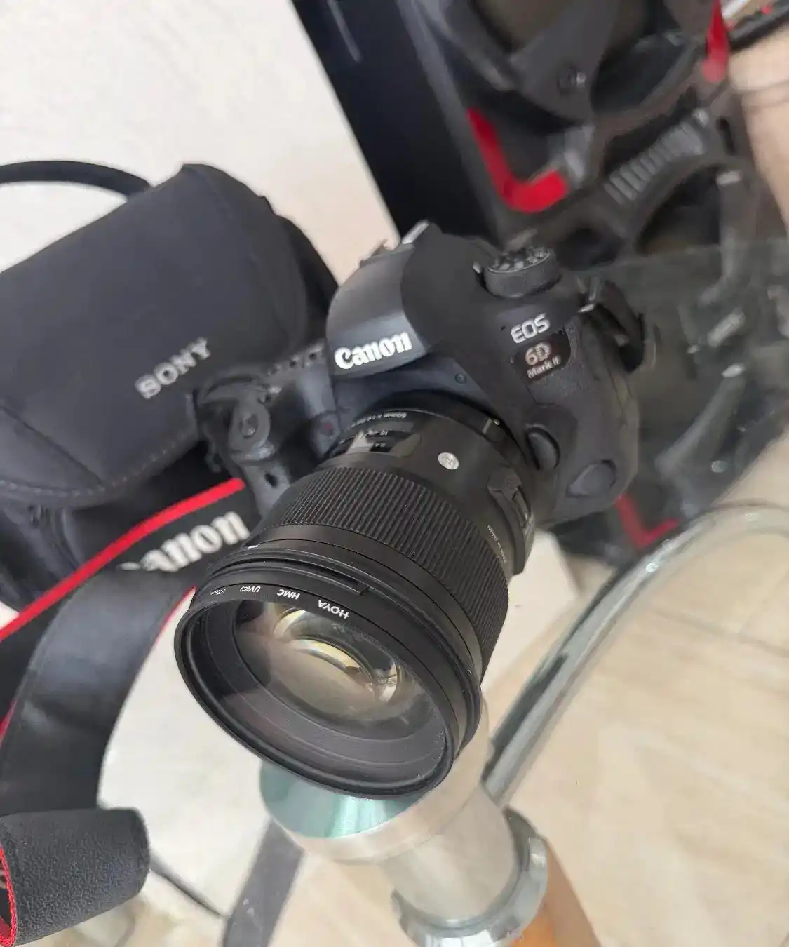 دوربین کنون 6D مارک2 دست دو