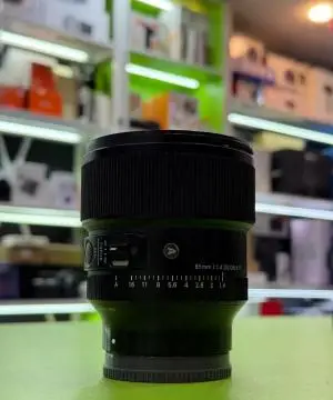 لنز 85mm  سیگما ،فن خنک کننده دوربین و ... دست دوم