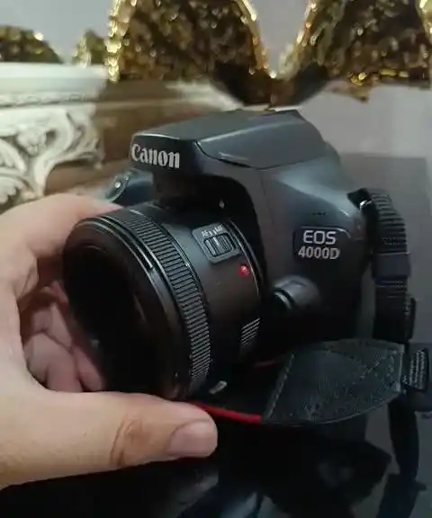 فیکسcanon 4000d Lens 50 دوربین  کنون لنز فیکس دست دو