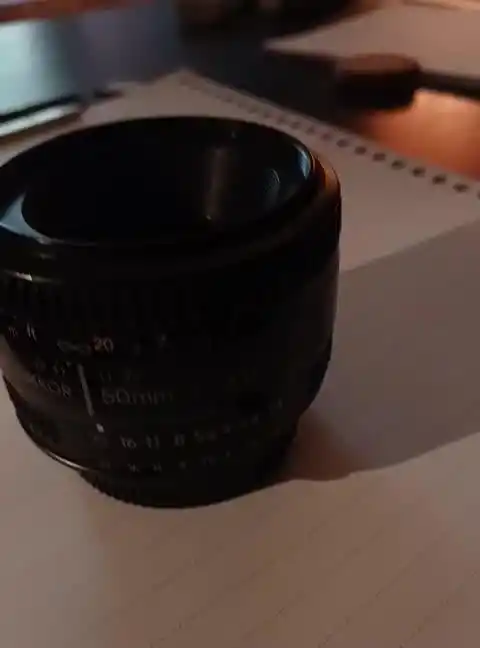 لنز نیکون NIKKOR 50mm f1.8d دست دو