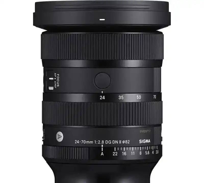 لنز سیگما 24-70mm تایپ1 دست دو