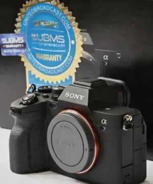 دوربین  سونی Sony a7 IV همراه لنز ۲۸.۱۰۵ سیگما دست دوم