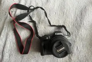 دوربین عکاسی Canon eos r100 دست دوم
