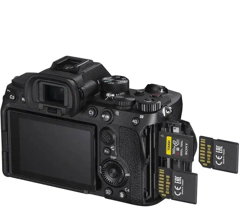 دوربین  سونی Sony a7 IV همراه لنز ۲۸.۱۰۵ سیگما دست دو