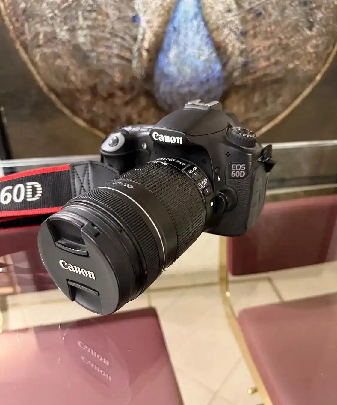 Canon EOS 60D + lenz 18-135mm دست دو
