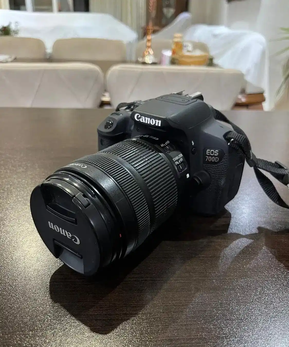 دوربین عکاسی cannon 700d دست دو