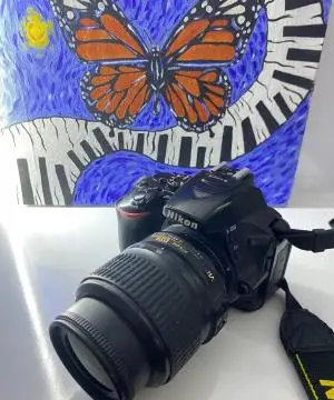 دوربین nikon d5500 در حد آکبند دست دوم